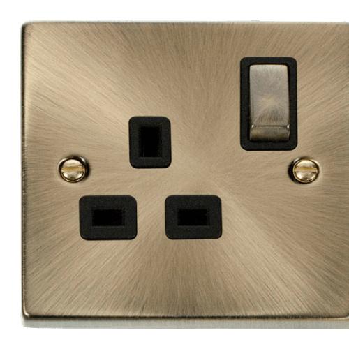 CLICK DECO VPAB535BK 1G 13A DP SWITCH SOCKET ANTIQUE BRASS