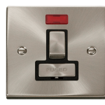 CLICK DECO VPSC752BK 13A DP SW SPUR+NEON SATIN CHROME